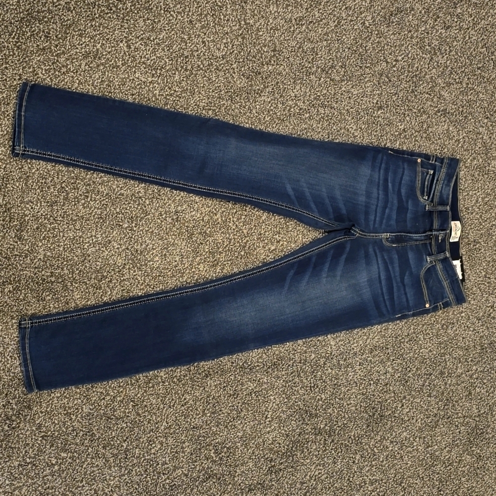 Skinny jeans